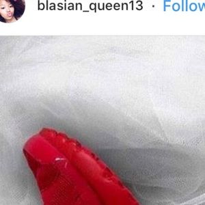 Meet your Posher, Jenifer